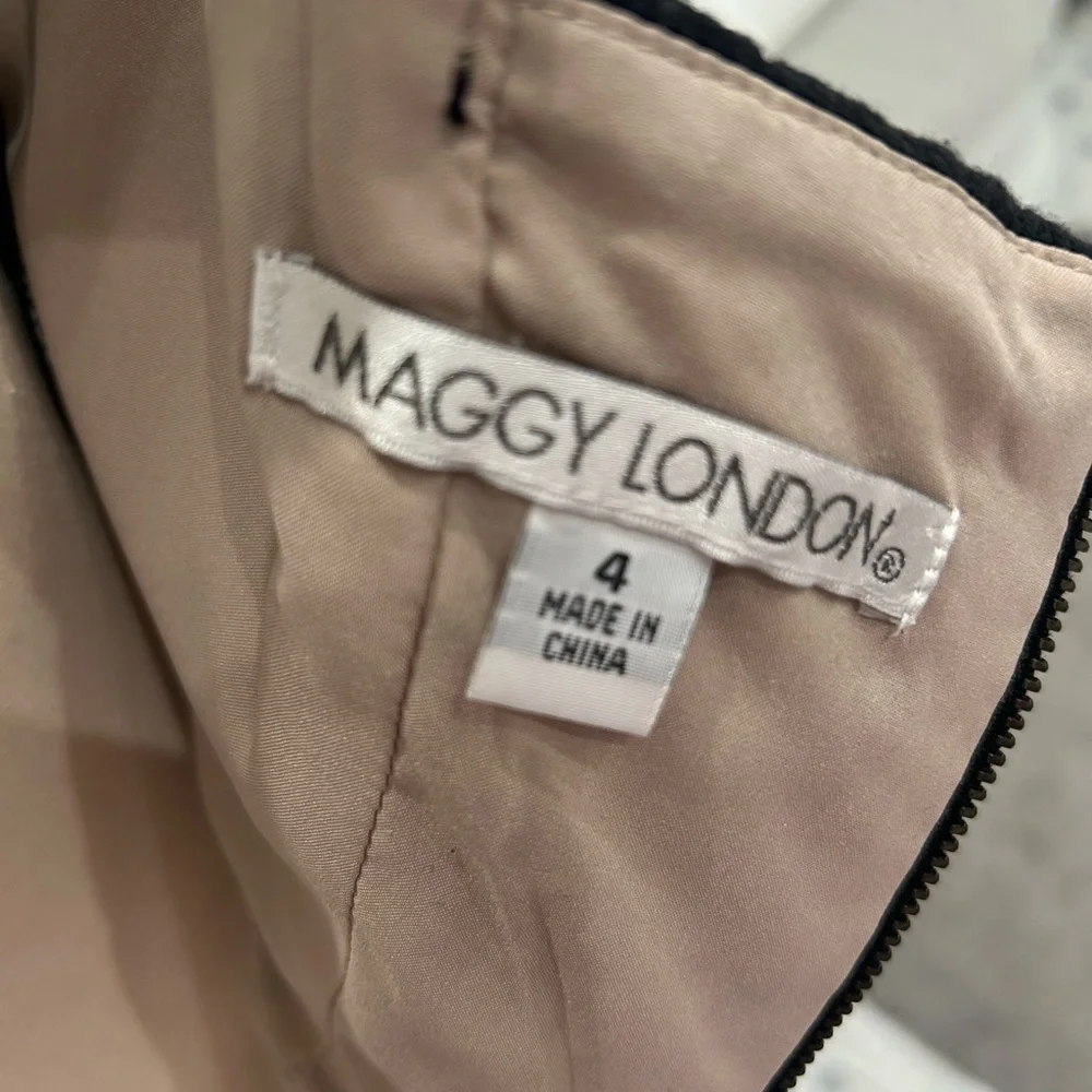 SZ 4 Maggy London LBD - Picture 2 of 4